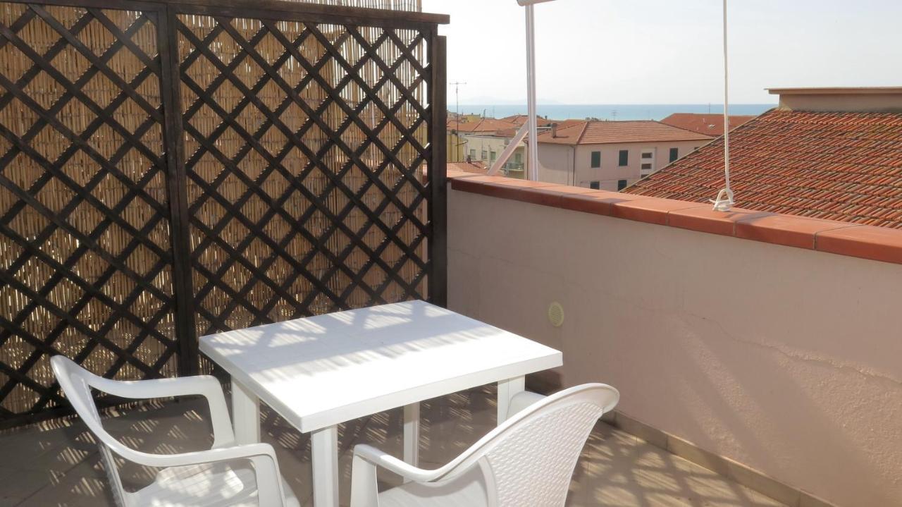 Residenza Turistico Alberghiera Corallo Castiglione della Pescaia Bagian luar foto