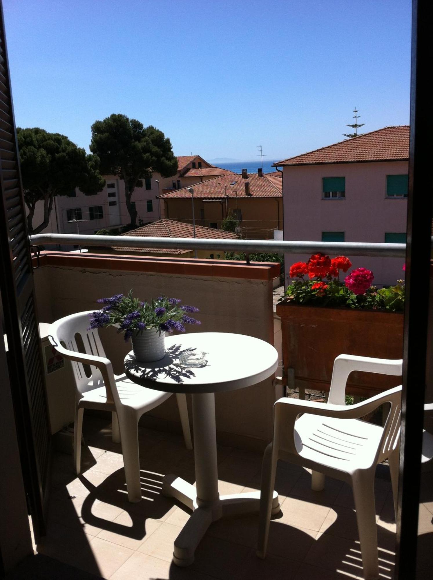 Residenza Turistico Alberghiera Corallo Castiglione della Pescaia Bagian luar foto